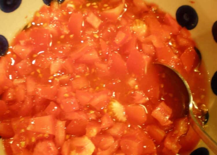 Salade de tomates à l'orientale