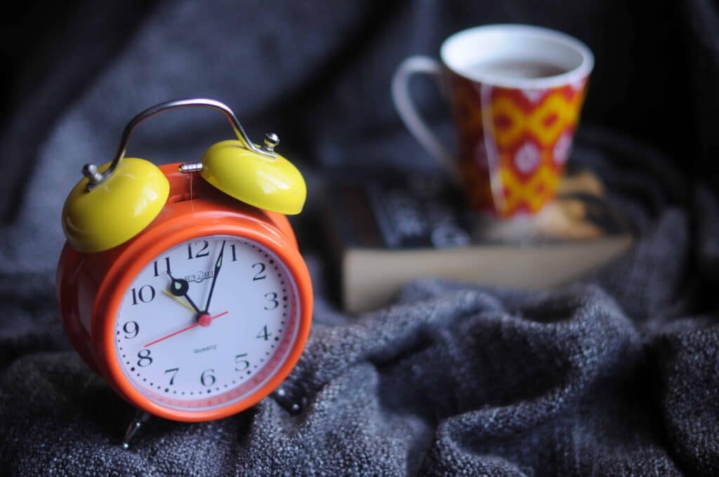 photo réveil et café coaching pour études supérieures