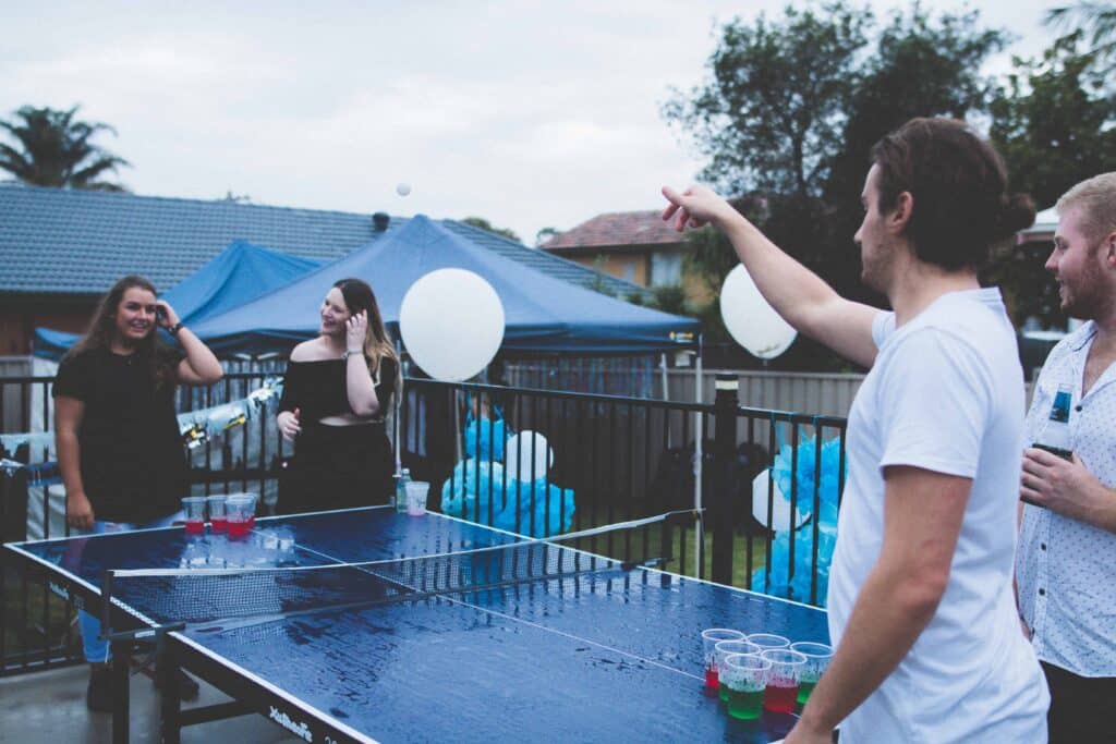 beer pong - Jeux étudiants: le beer pong