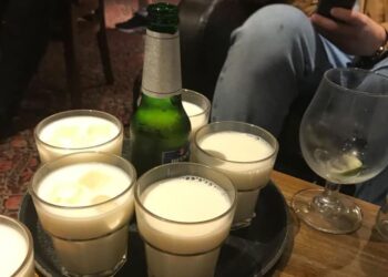 Un étudiant demande à ses followers twitter de lui payer un verre pour son annif et ça tourne mal…