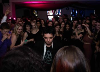 Comment éviter que ta grosse soirée se transforme en déclaration de guerre contre tes voisins!