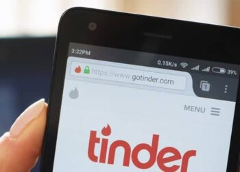 Ce mec a retourné tout un état pour retrouver la fille qu’il avait accidentellement passée sur Tinder