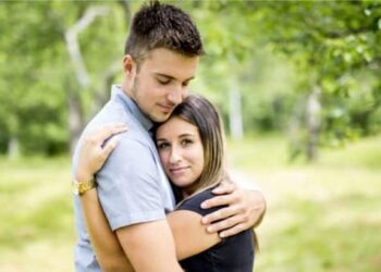 Une étude a prouvé que les mariages entre un homme grand et une petite femme sont les plus heureux