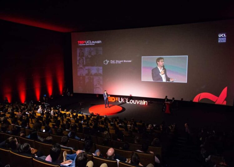 8 conseils pour refaçonner le monde de demain avec TEDxUCLouvain