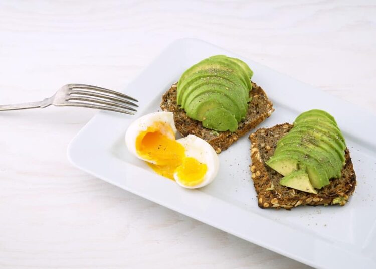 Tartine œuf avocat