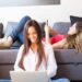 10 conseils pour survivre en colocation