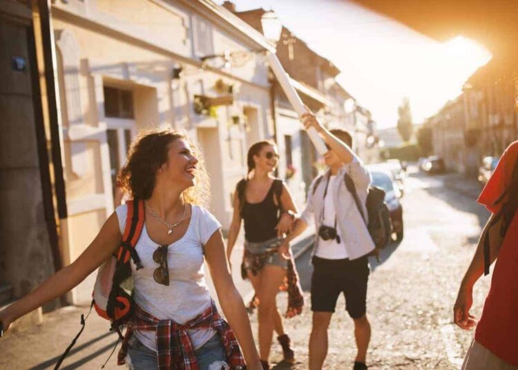 Faire des voyages entre amis permettrait de vivre plus longtemps