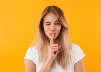 6 choses que tu fais réellement quand tu dis que tu es en train d’étudier ?