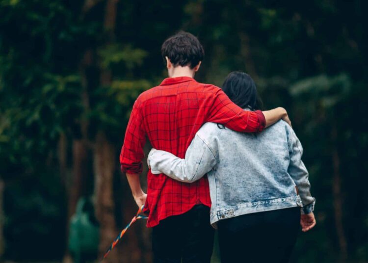 Mode d’emploi : Comment (sur)vivre à deux dans un kot ou dans un studio ?