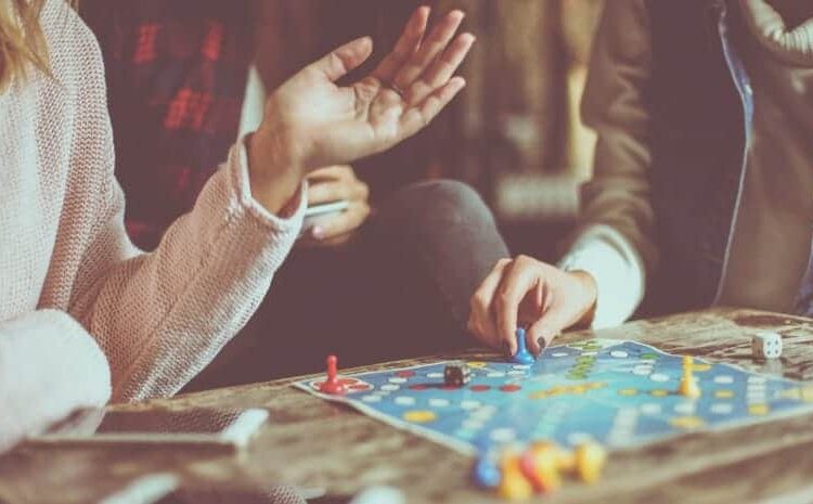 Top 5 des jeux pour une soirée réussie