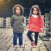deux enfants fille garçon frères soeurs