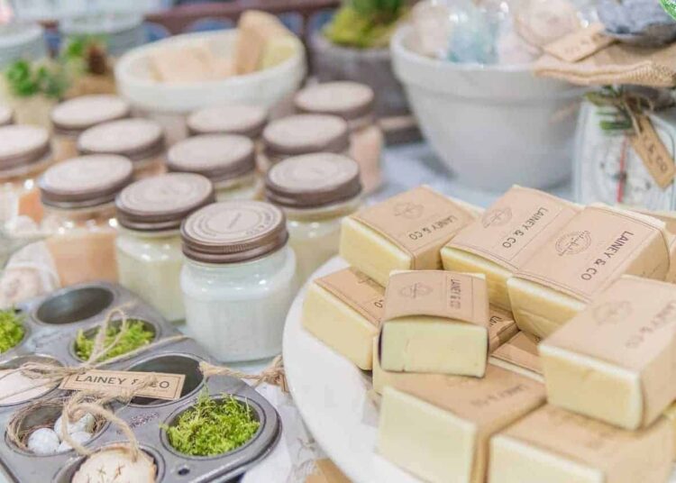 savon salle de bain accessoires