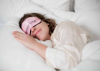 horoscope procrastiner femme dort lit
