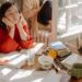 fille qui étudie ne pas perdre son anglais
