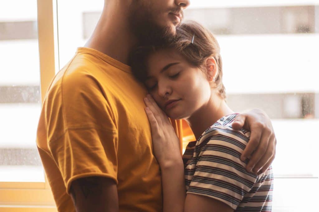 couple fille garcon dossier la jalousie chez les étudiants