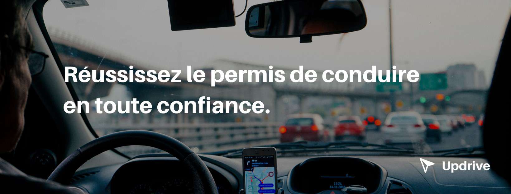 Jeunes près d’une voiture, photo d’illustration de l’article Kotplanet