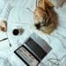 jeune sur lit sommeil pas sortir parce que jai la flemme