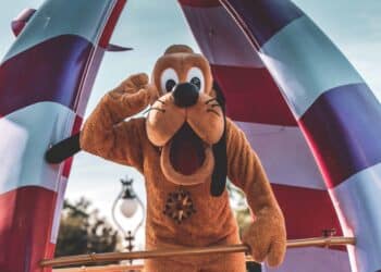 pexels-craig-adderley-pluto-Les films Disney à venir