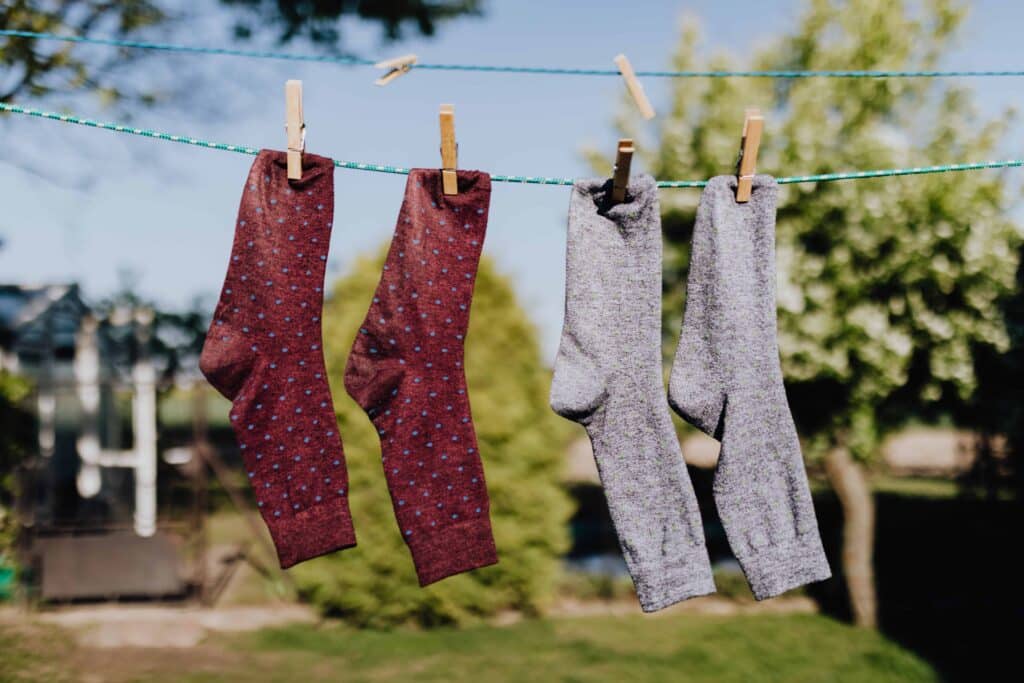 pexels-karolina-grabowska-chaussettes - Top 7 des paires de chaussettes les plus fun