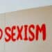 pexels-olia-danilevich-no sexism - les insultes qu'on ne peut plus entendre