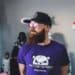 pexels-erik-mclean-etudiant avec lunettes - 10 blagues de geek
