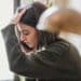 pexels-liza-summer - fille stressee - 5 memes qui vont te rappeler le stress des examens oraux