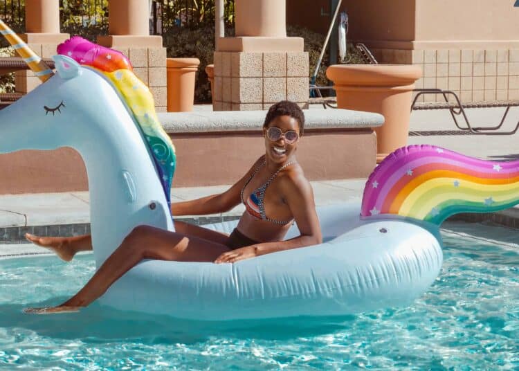 Top 5 des meilleurs accessoires de piscine pour ton été