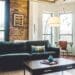 pexels-chait-goli-salon avec fauteuil table et plante - 4 conseils pour un premier appart