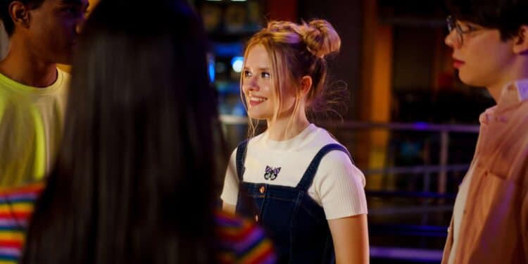 pexels-cottonbro-jeunes qui discutent - comment faire une charte pour ta colocation