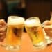 unsplash-kazuend-deux verres de biere - preuves que la guindaille c'est aussi du sport
