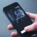 pexels-freestocksorg-telephone avec uber - plus d'uber à bruxelles à partir de vendredi