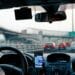 unsplash - dan gold - téléphone dans voiture uber - Plus d’Uber à Bruxelles les étudiants devront changer leurs habitudes