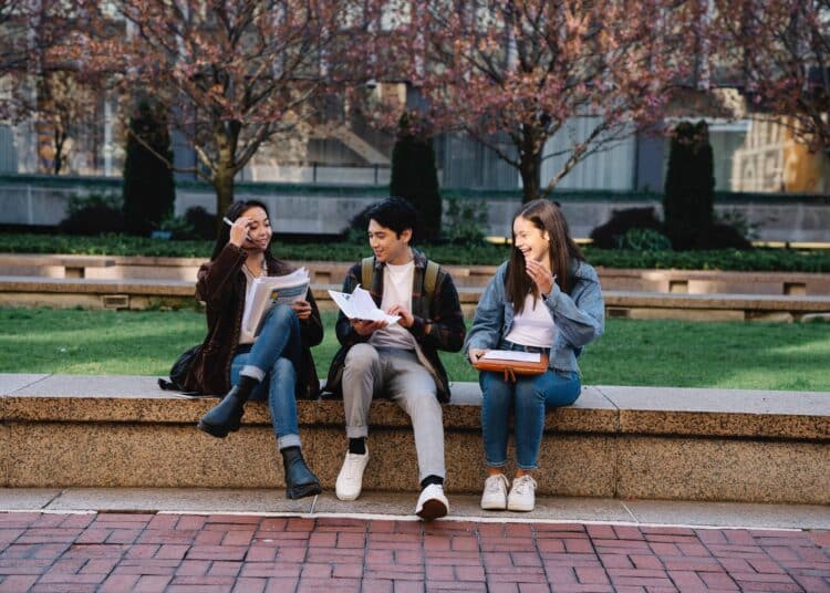 pexels-george-pak - 6 memes qui résument bien ce que tu vas vivre au 2ème quadri