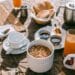 pexels-maria-orlova - petits dejeuners de roi sur une table - 4 recettes de petit déjeuner pour le jour d’un examen