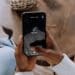 pexels-cottonbro-jeunes étudiants sur tiktok - ces jeunes demissionnent mais sur tiktok