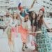 unsplash - jonathan-borba-carnaval entre amis - comment organiser une soirée carnaval petit budget