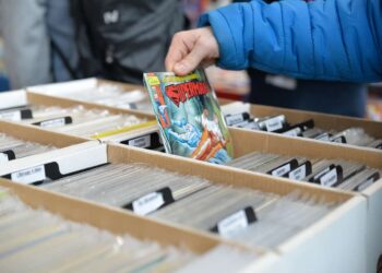 Pixababy - comic con superman - Rencontres d'acteurs et activités à la Comic Con 2022