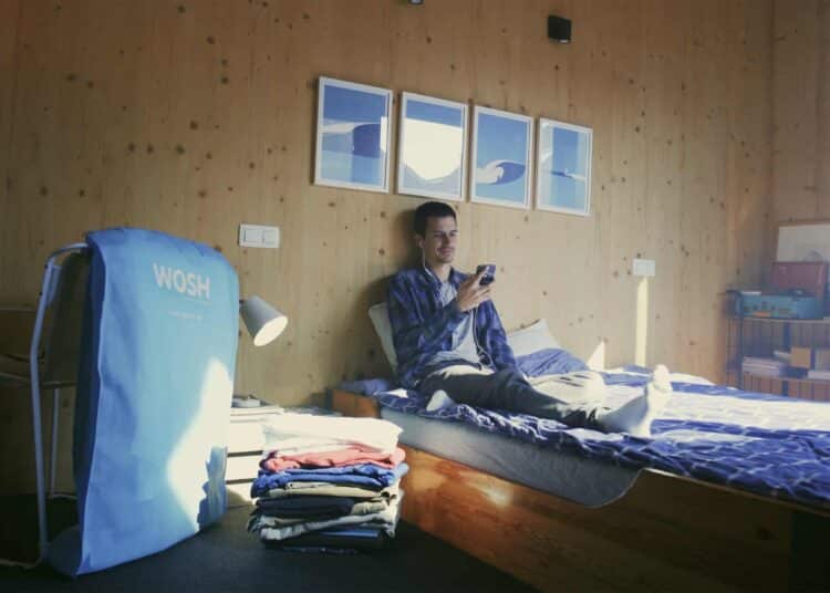 Étudiant entrepreneur belge : la start-up WOSH et son app de nettoyage à sec !