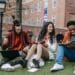 pexels-keira-burton-3 étudiants installés au parc - Les études, passage obligatoire en 2022 ?
