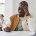 pexels-andy-barbour- etudiant qui passe un examen - 3 signes que tu es parti trop tot à un examen