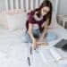 pexels-mart-production- fille qui étudie son blocus - quoio faire durant ses pauses blocus