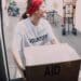 pexels-rodnae-productions-étudiante qui fait du volontariat - Comment valoriser son engagement citoyen