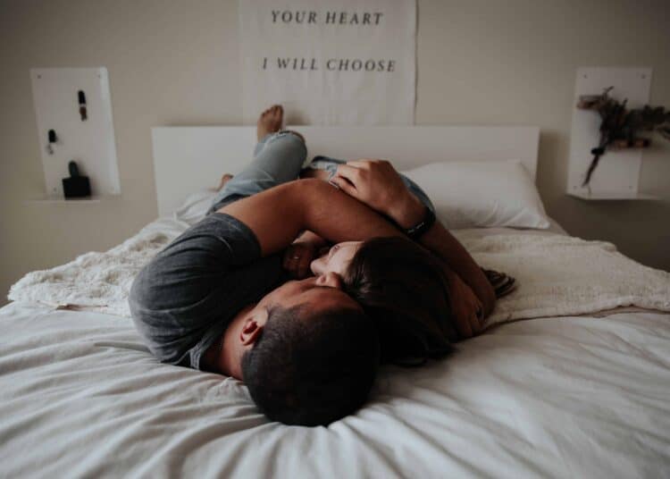 Comment parler ouvertement de sexe avec mon/ma partenaire ?