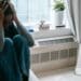pexels-alex-green-étudiante mal dans sa chambre - La pression sociale, qu'en pensent les étudiants