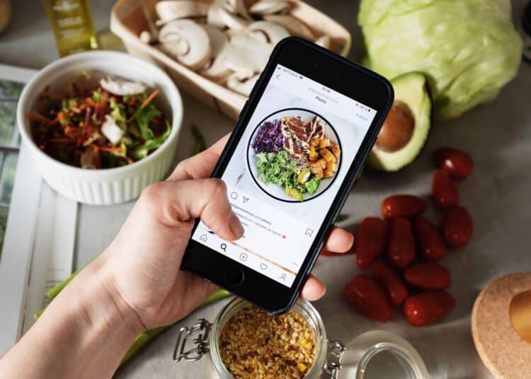 pexels-ready-made-nourriture sur instagram - 5 Instagrammers qui vont t’aider à manger healthy