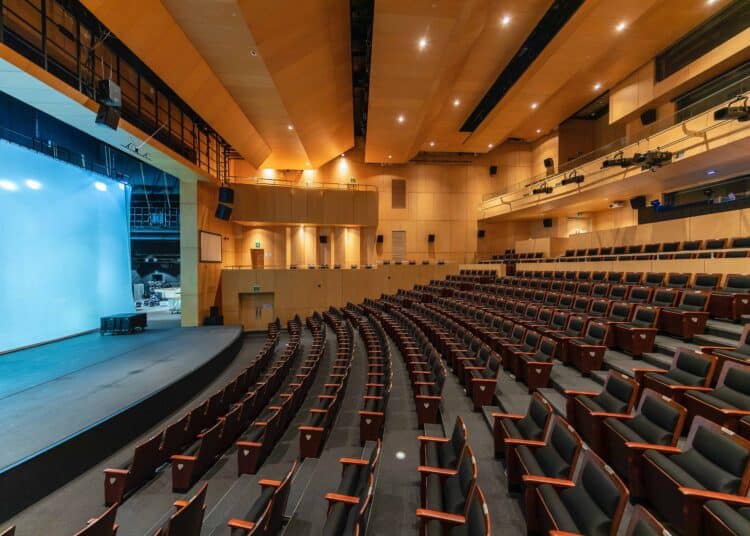 unsplash - asia-culturecenter- De Croo met en garde les étudiants contre la tentation de la facilité face à la crise