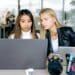 pexels-antoni-shkraba-deux étudiantes qui travaillent ensemble - 4 conseils pour se faire des amis en auditoire