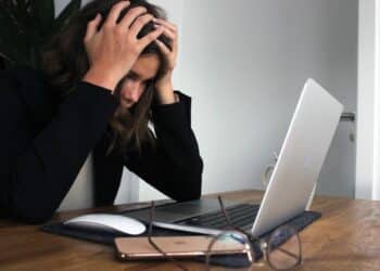 unsplash-elisa-ventur - 6 memes qui résument bien ton état quand tu découvres tes résultats