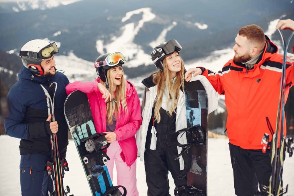 pexels-gustavo-fring-4 jeunes étudiants au ski - Les meilleures stations de ski pour les étudiants