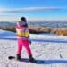 pexels-xue-guangjian-étudiante qui fait du snow au ski - Les indispensables pour partir au ski durant tes études